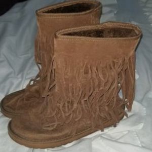 Boots/Moccasin Style